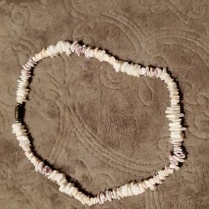 Coral shell choker